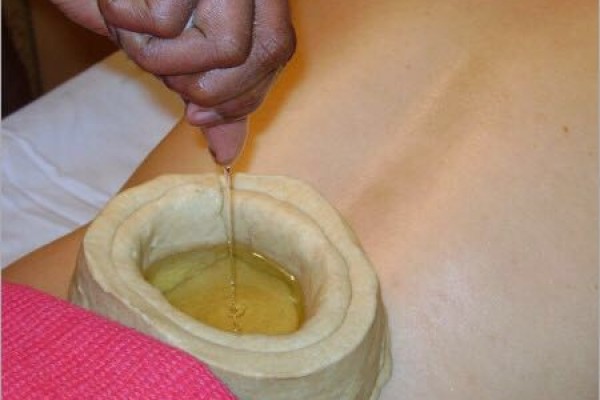 jananiayurvedamassaggiogambe-531.jpg